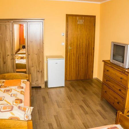 Penzion S Restauraci Na Furhaple Šakvice Екстериор снимка
